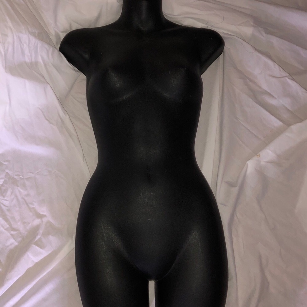 Dress form
